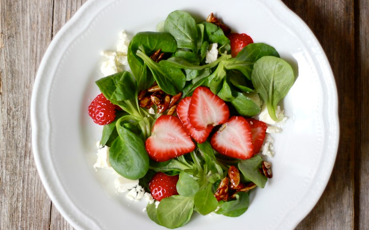 strawberry-mache-salad