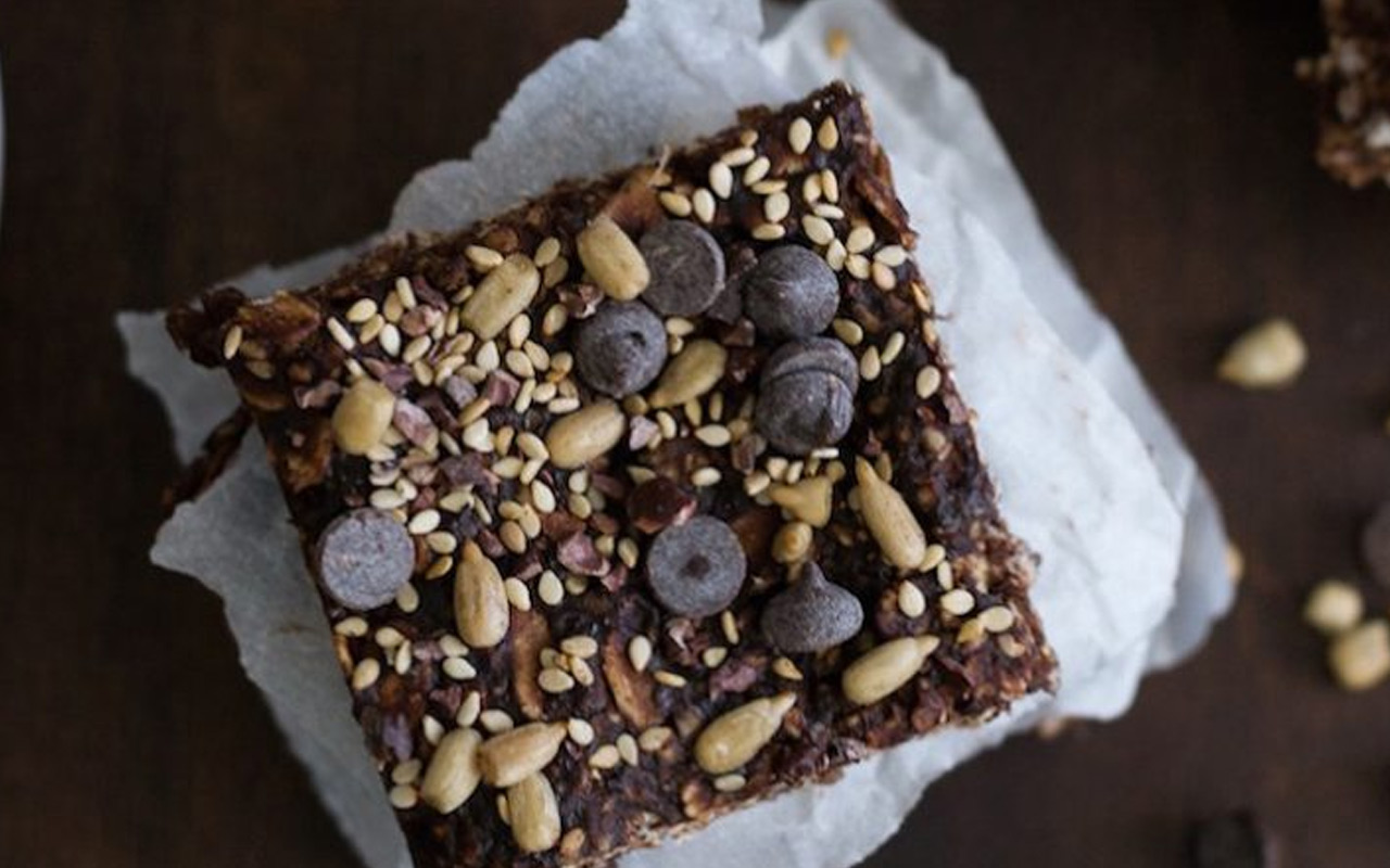 almond-butter-chocolate-oat-seed-squares
