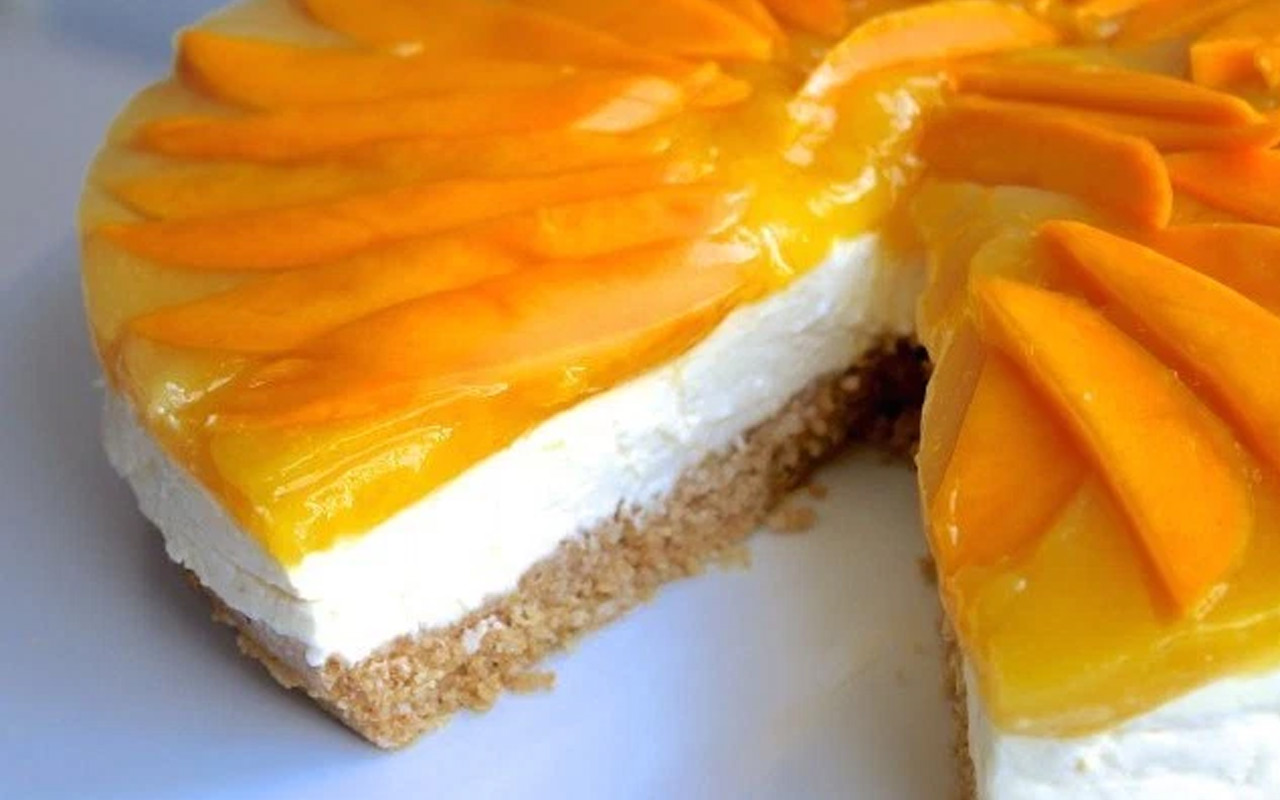 mango-cheesecake-slices