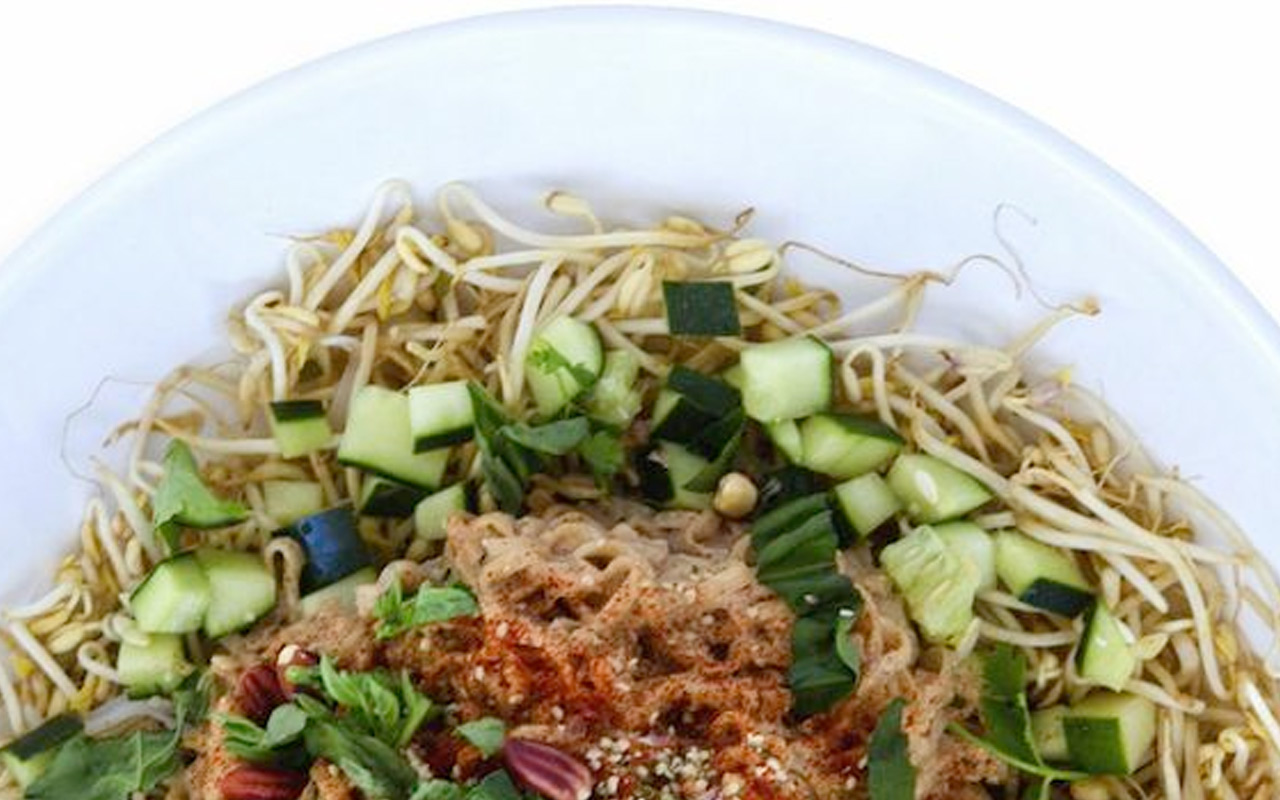 superfood-pad-thai